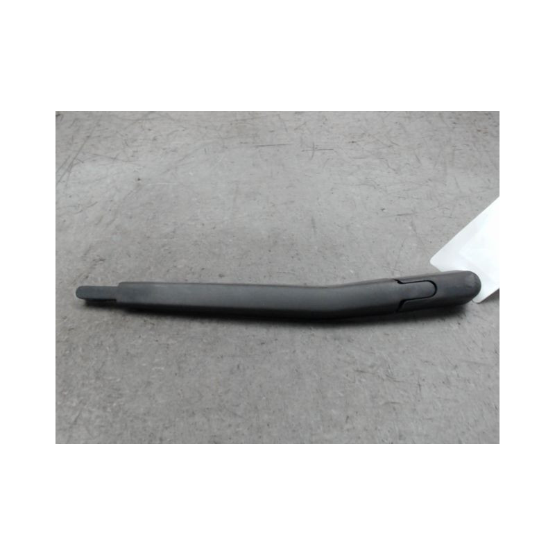 BRAS ESSUIE-GLACE ARRIERE OPEL CORSA 2010-
