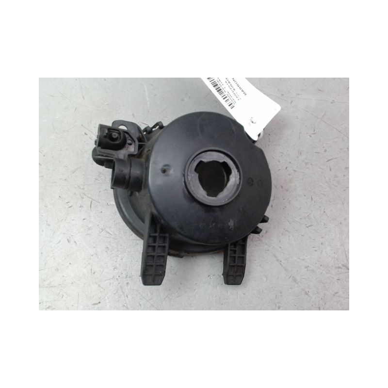 PHARE ANTIBROUILLARD AVANT DROIT BMW SERIE 1 II (F20/F21) 2011-...