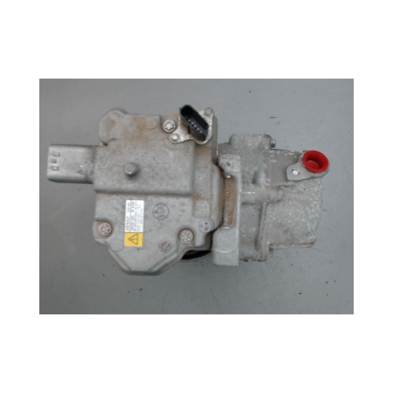 COMPRESSEUR AIR CONDITIONNE TOYOTA YARIS