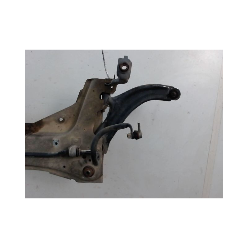 BERCEAU MOTEUR AVANT RENAULT CLIO