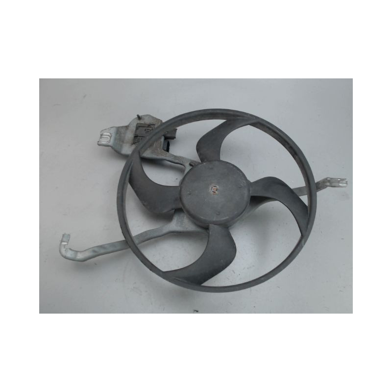 MOTEUR VENTILATEUR RADIATEUR PEUGEOT 207