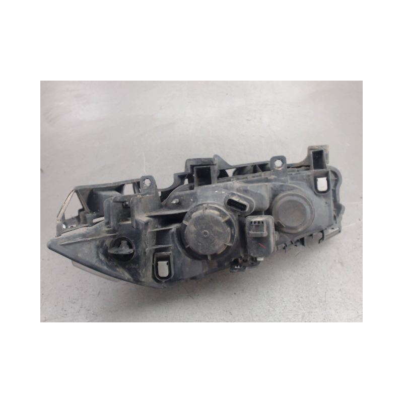 PHARE DROIT RENAULT MEGANE