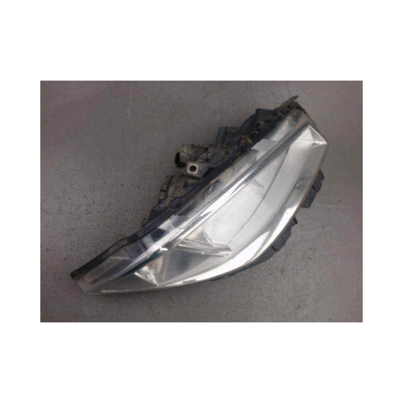 PHARE DROIT RENAULT MEGANE