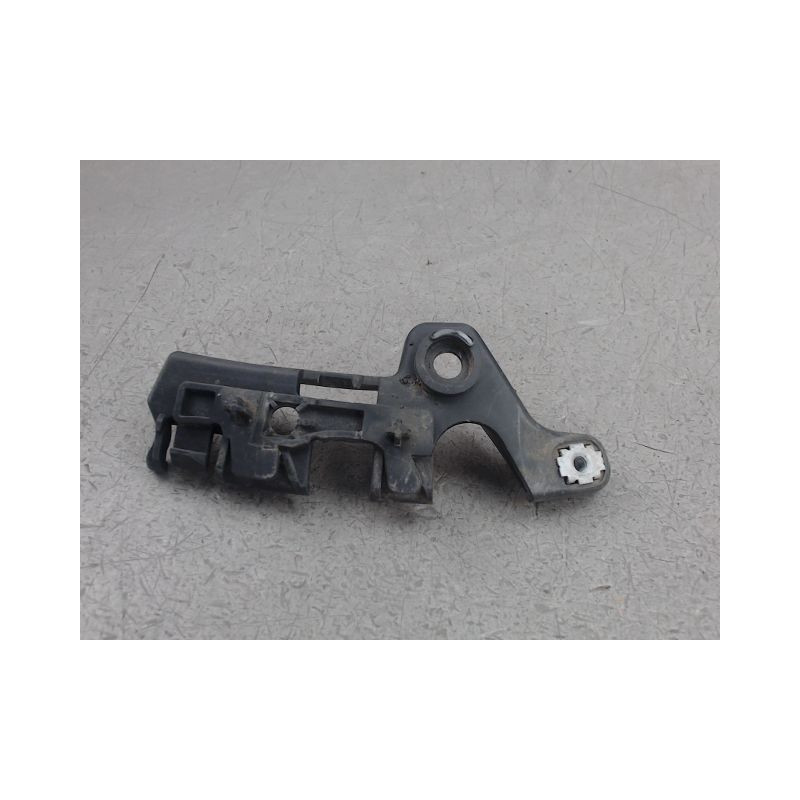 SUPPORT PARE-CHOC AVG RENAULT MEGANE