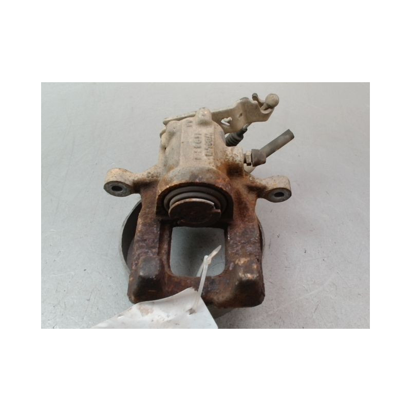 ETRIER DE FREIN ARRIERE DROIT VOLKSWAGEN TOURAN 09-