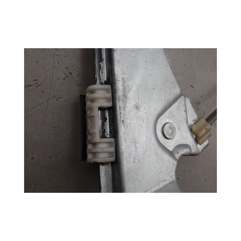 MECANISME LEVE-GLACE AVANT DROIT RENAULT CLIO