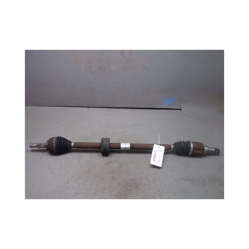 TRANSMISSION AVANT DROIT DACIA SANDERO 1.2