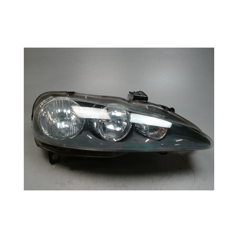 PHARE DROIT ALFA ROMEO 147 2004-