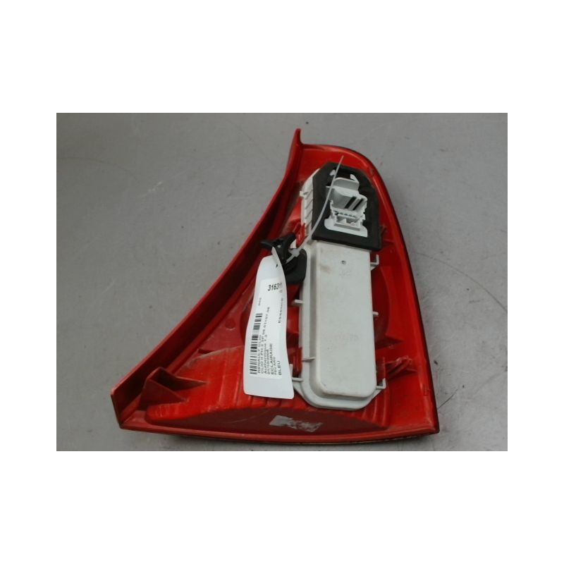 FEU ARRIERE GAUCHE  RENAULT CLIO II PH.2 01-06