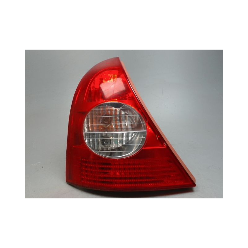 FEU ARRIERE GAUCHE  RENAULT CLIO II PH.2 01-06