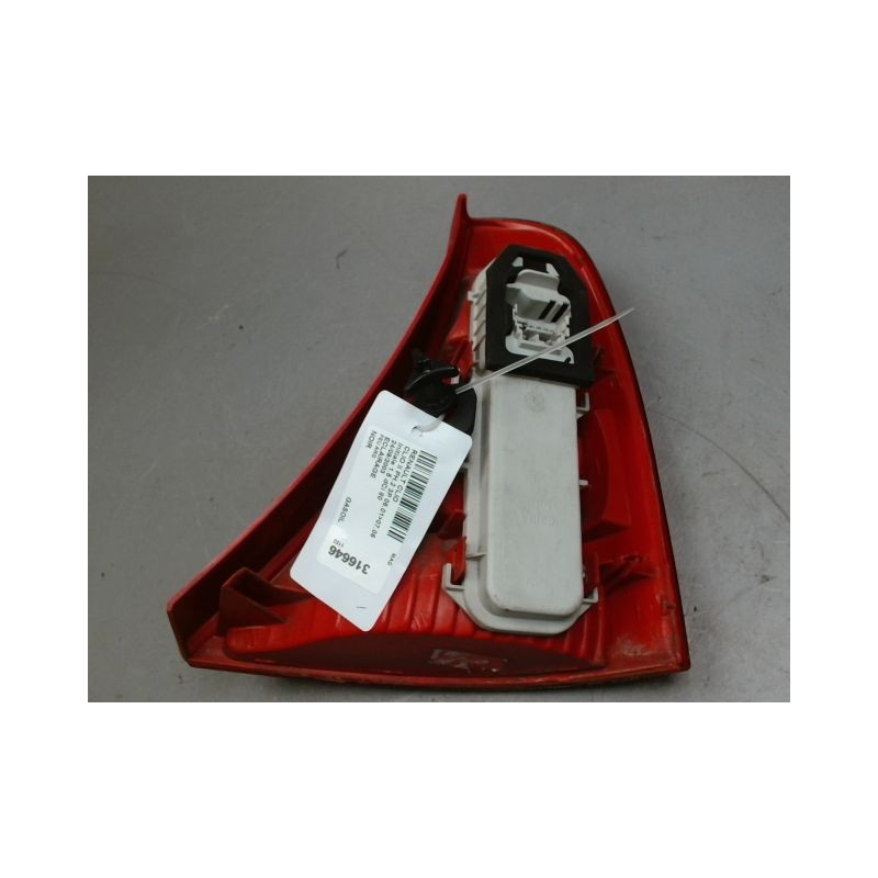 FEU ARRIERE GAUCHE  RENAULT CLIO II PH.2 01-06