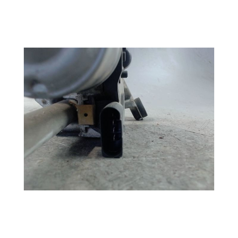 MECANISME ESSUIE-GLACE AVANT VOLKSWAGEN GOLF V PLUS 2005-