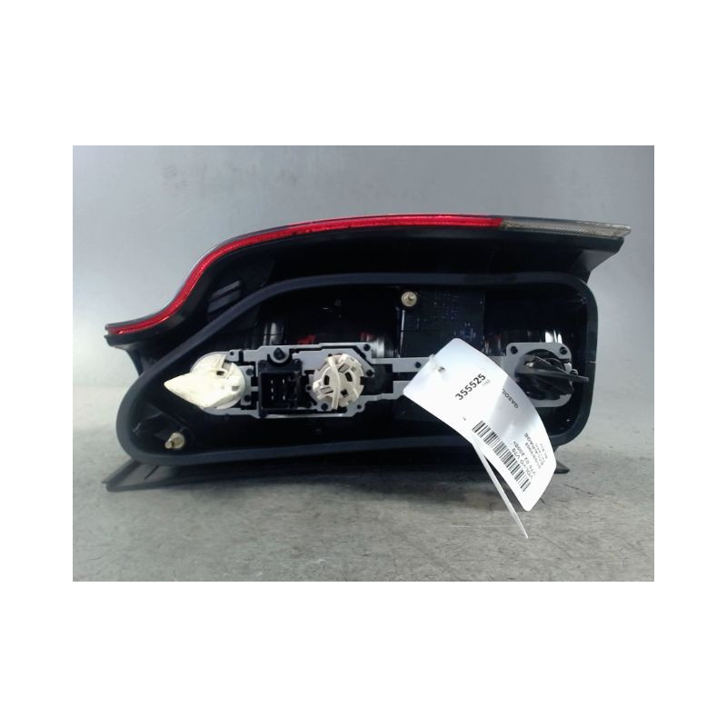 FEU ARRIERE GAUCHE  VOLVO V70 2000-