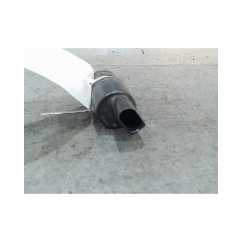 POMPE LAVE-GLACE AVANT MERCEDES CLASSE C