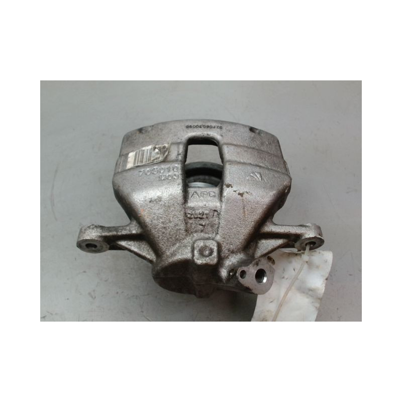 ETRIER DE FREIN AVANT DROIT CITROEN BERLINGO