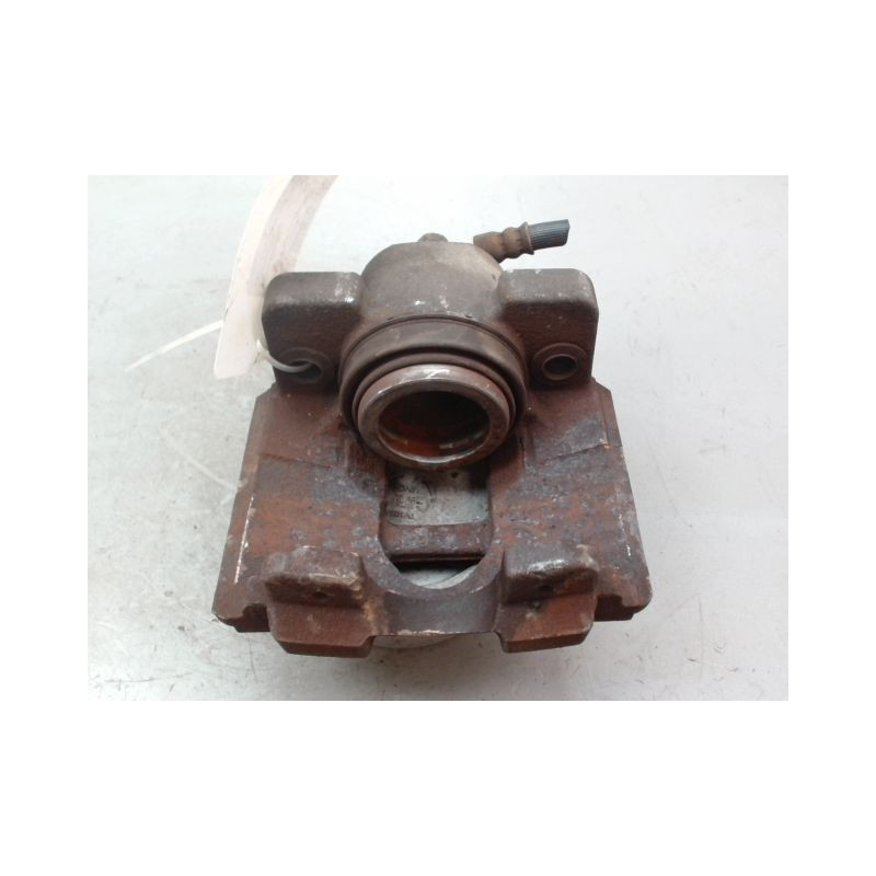 ETRIER DE FREIN AVANT DROIT TOYOTA YARIS II 2010-