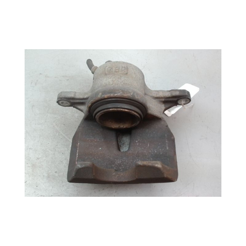 ETRIER DE FREIN AVANT DROIT LEXUS IS 2006-