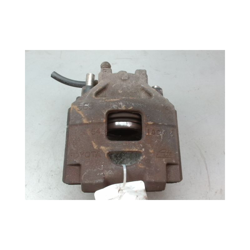 ETRIER DE FREIN AVANT DROIT TOYOTA YARIS 2005-
