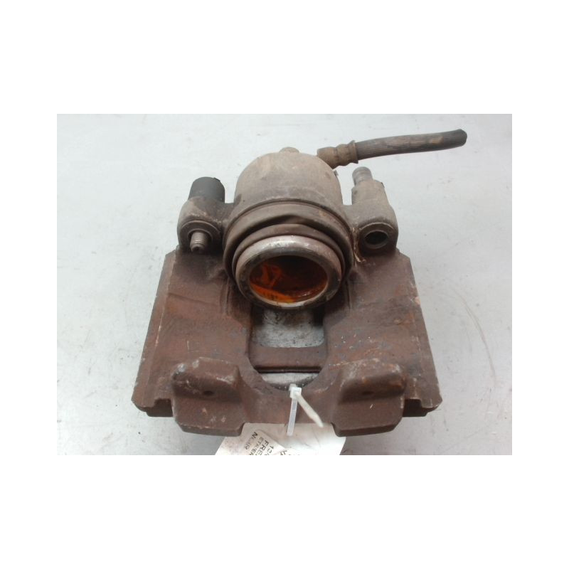 ETRIER DE FREIN AVANT DROIT TOYOTA YARIS 2005-