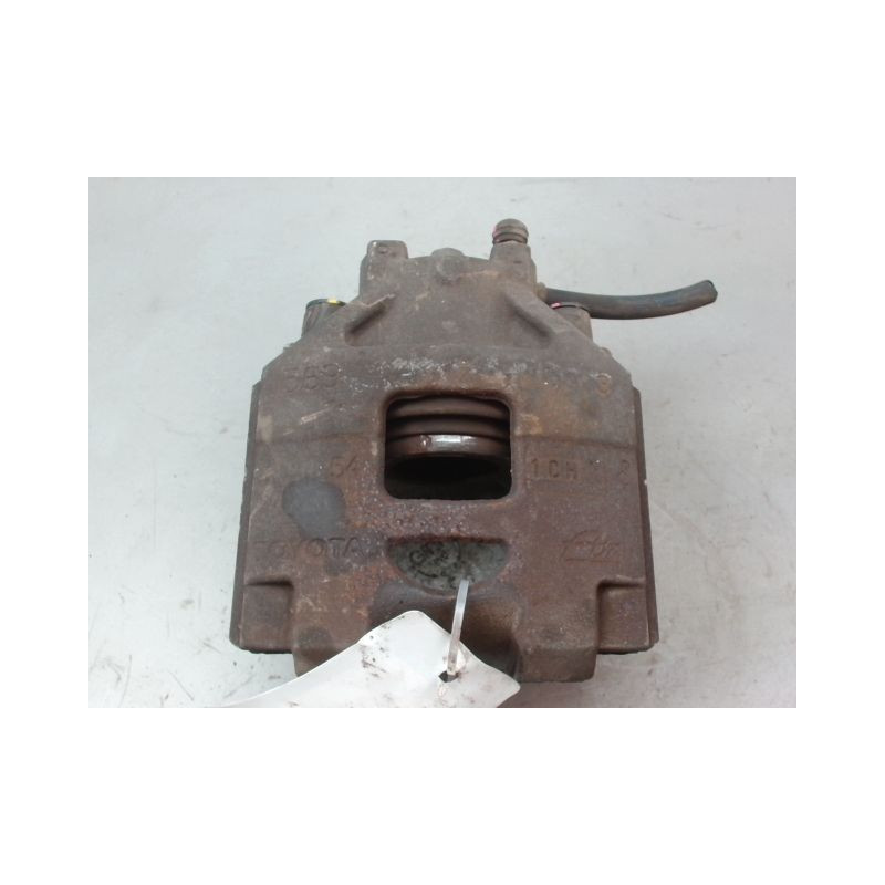 ETRIER DE FREIN AVANT GAUCHE TOYOTA YARIS 2005-