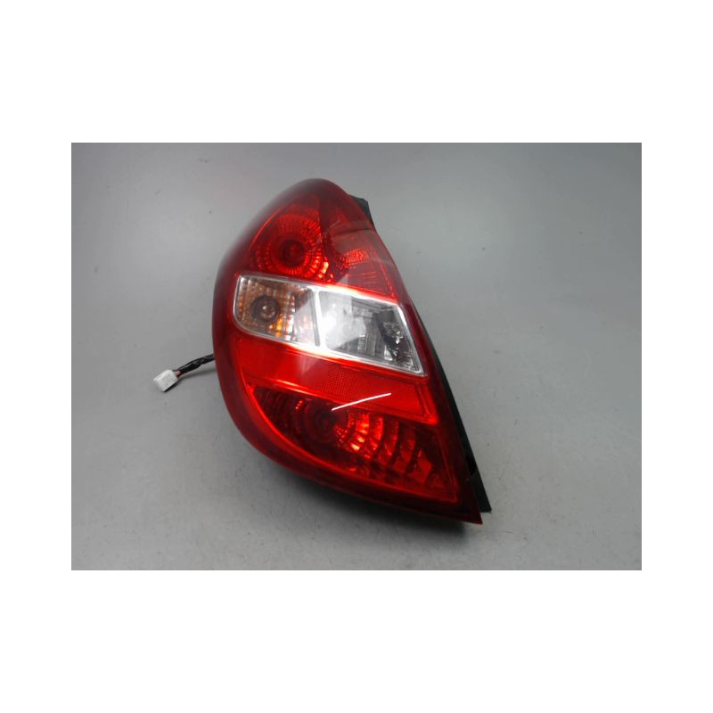 FEU ARRIERE GAUCHE  HYUNDAI I20
