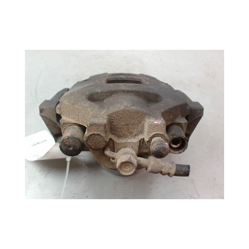 ETRIER DE FREIN AVANT DROIT TOYOTA YARIS II 2010-