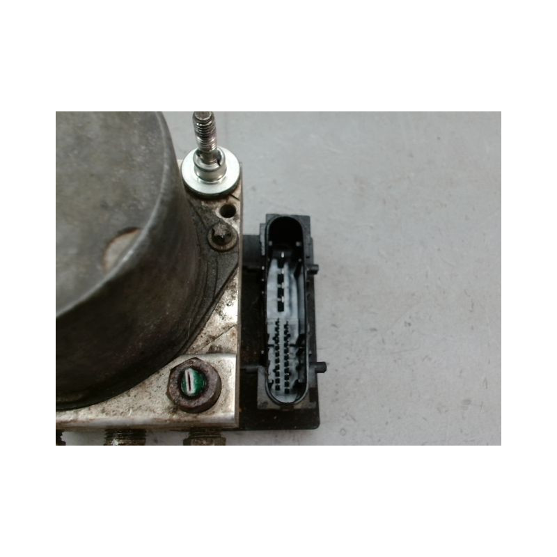 UNITE HYDRAULIQUE ABS OPEL CORSA III Phase 2 (C) 2003-2006