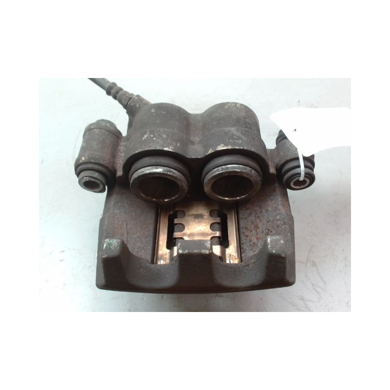 ETRIER DE FREIN AVANT GAUCHE RENAULT MASTER FG II Phase 2 -2800- CRT 2003-2006