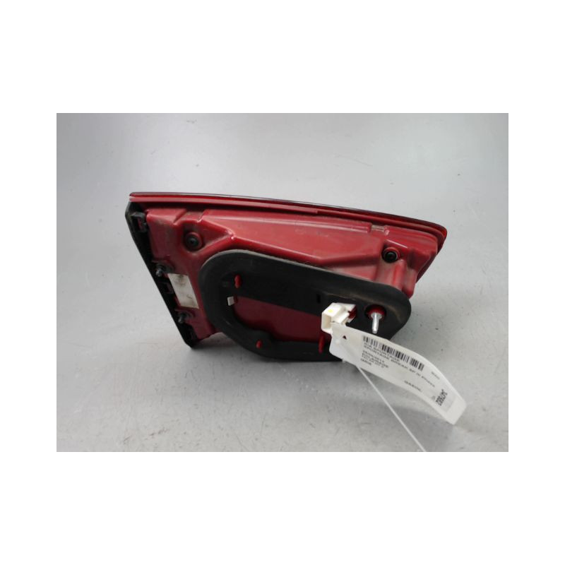 FEU ARRIERE INTERIEUR DROIT KIA SPORTAGE BREAK III PHASE 1 2010-2014