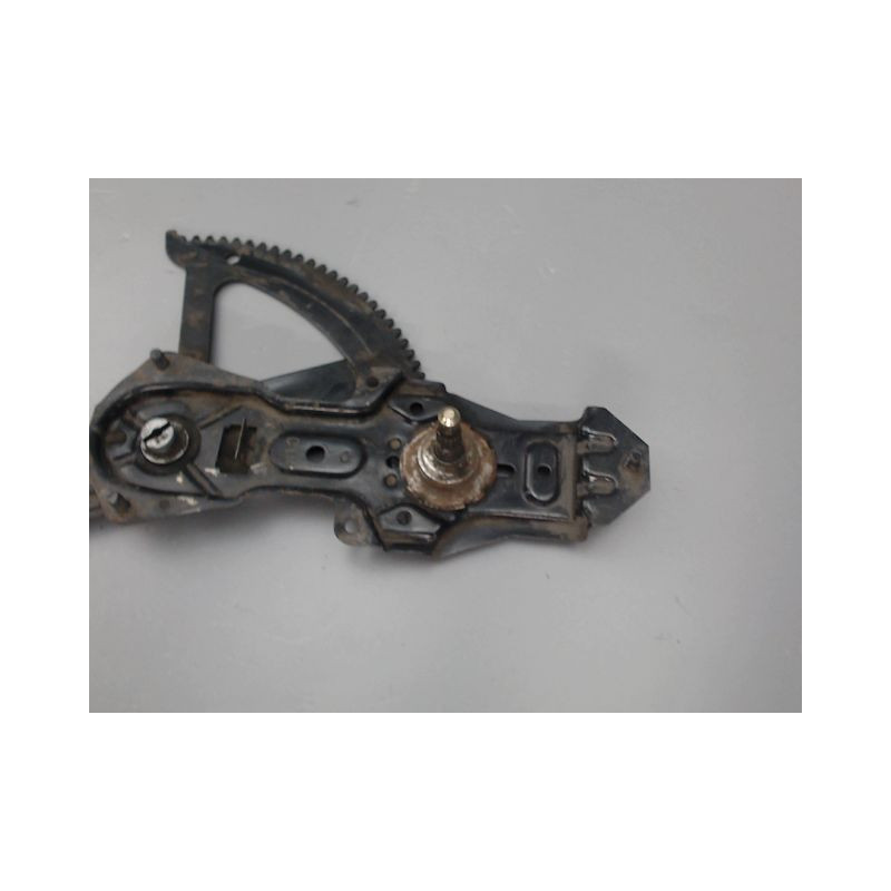 MECANISME LEVE-GLACE ARRIERE DROIT PEUGEOT 205 83-87