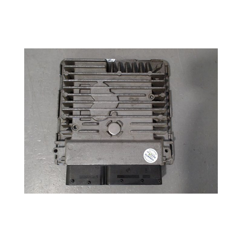 CALCULATEUR MOTEUR AUDI A1 10-15