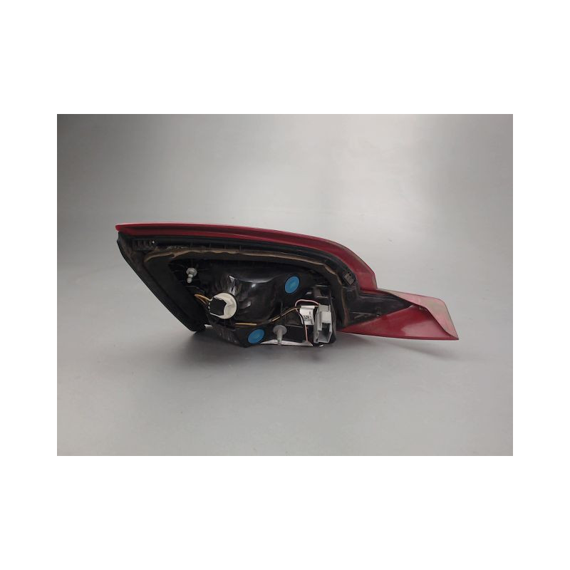 FEU ARRIERE INTERIEUR DROIT FORD FIESTA