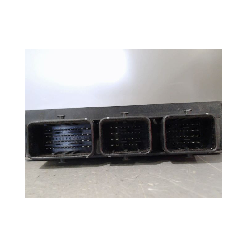 CALCULATEUR MOTEUR PEUGEOT 207