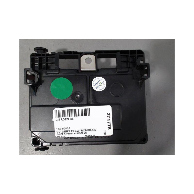 BOITE A FUSIBLES CITROEN C4