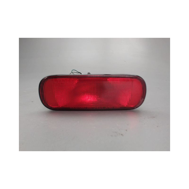 FEU BROUILLARD CENTRAL ARRIERE SUZUKI SWIFT