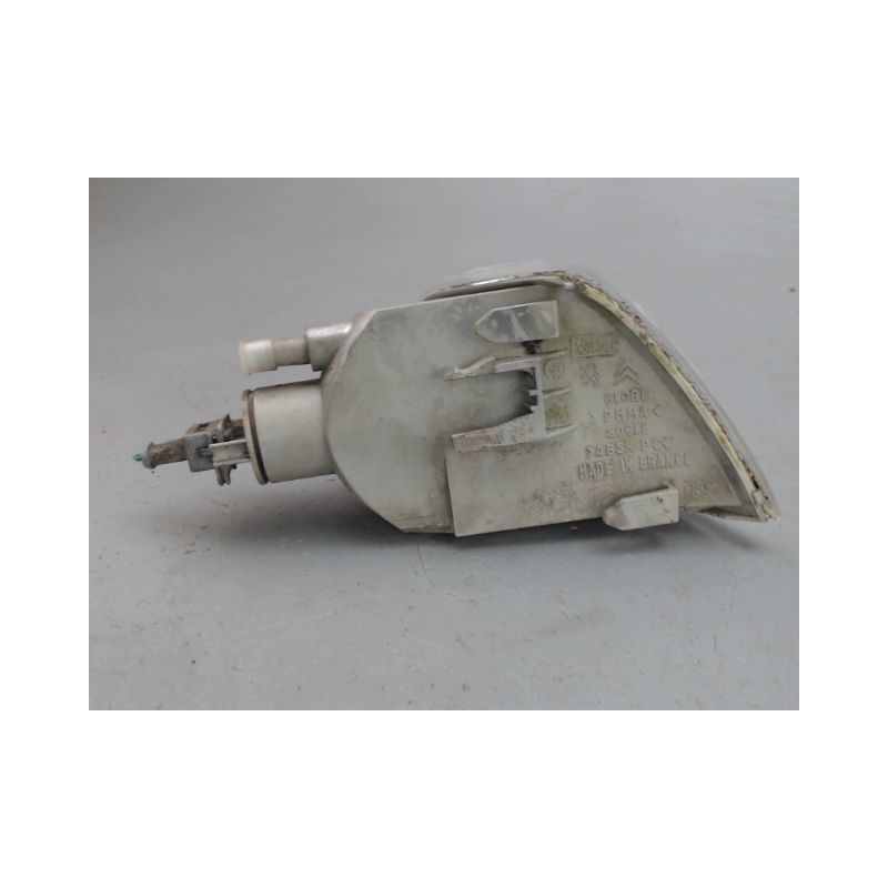CLIGNOTANT GAUCHE CITROEN SAXO