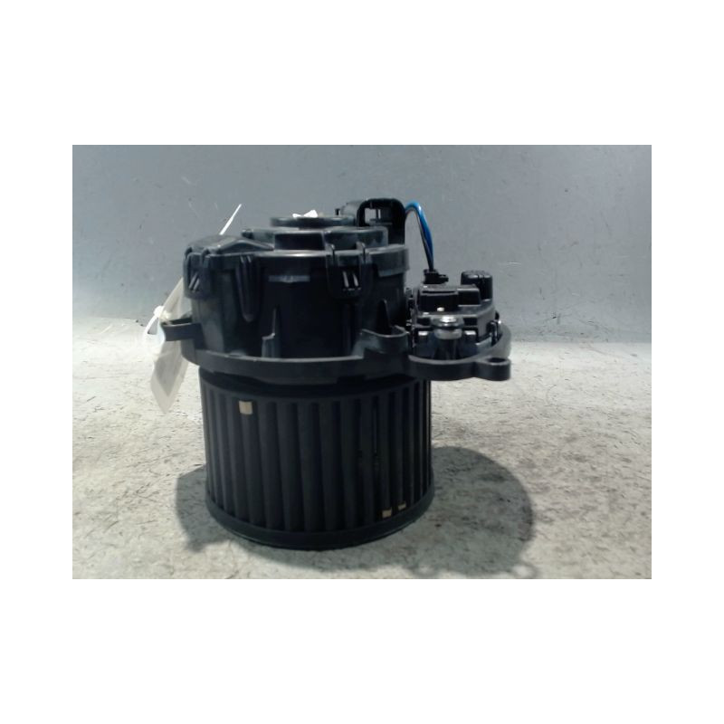 MOTEUR VENTILATEUR CHAUFFAGE RENAULT MEGANE