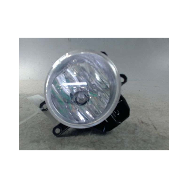 PHARE ANTIBROUILLARD AVANT DROIT TOYOTA AURIS 2010-