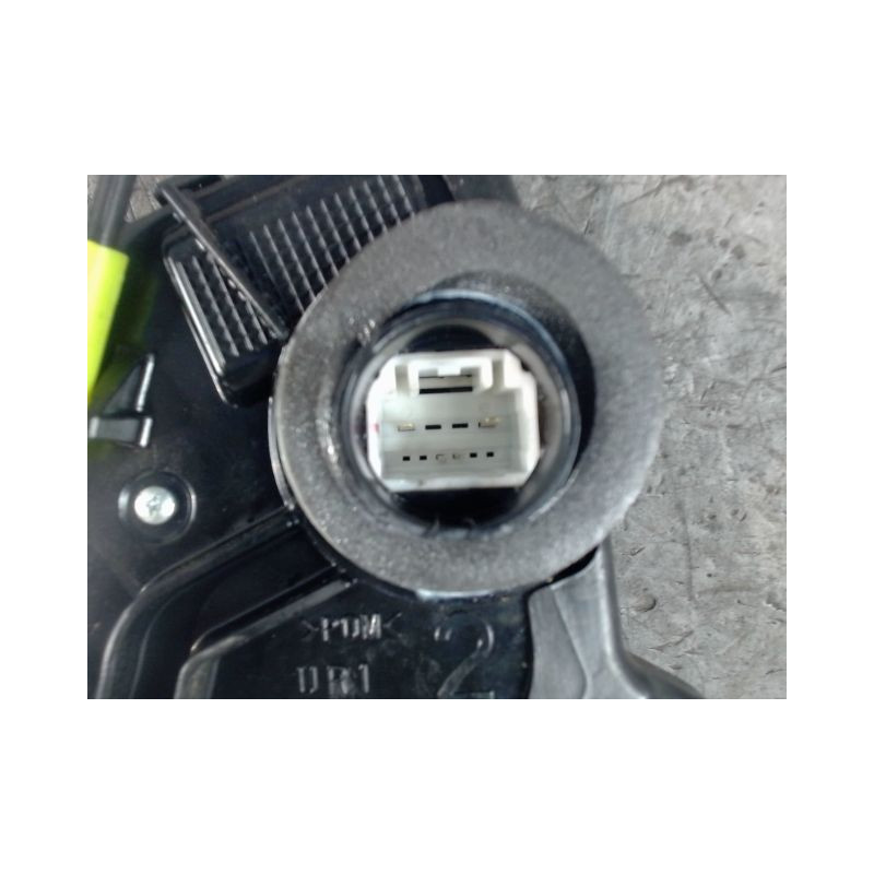 SYSTEME CONDAMNATION AVANT DROIT TOYOTA AURIS 2010-