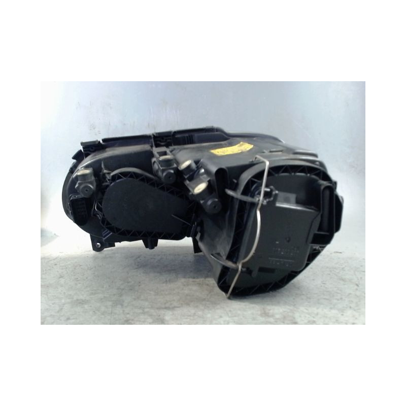PHARE DROIT VOLKSWAGEN TOURAN