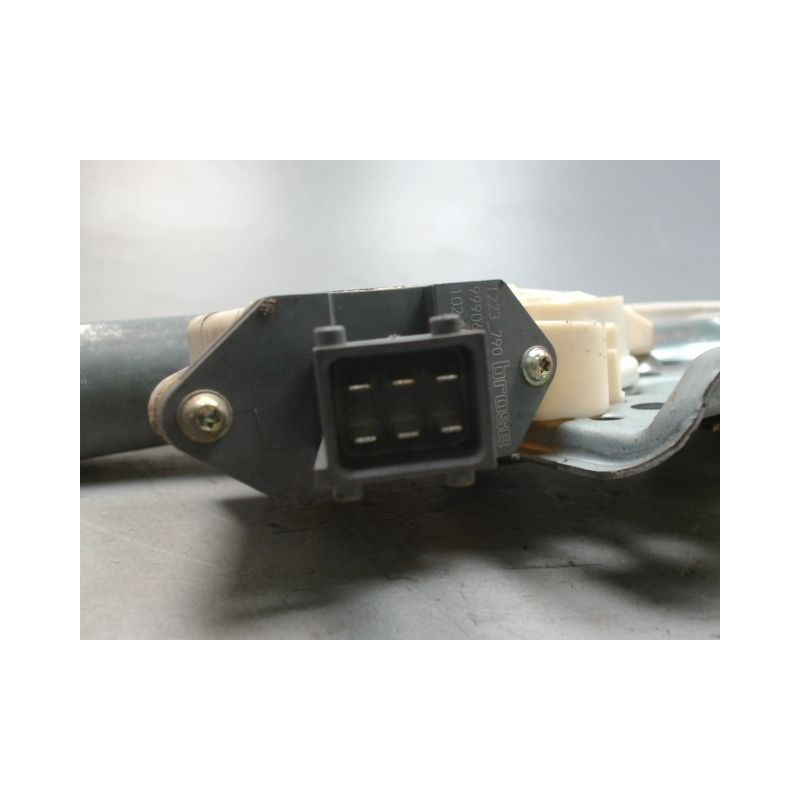 MECANISME+MOTEUR LEVE-GLACE AVANT DROIT TOYOTA AVENSIS