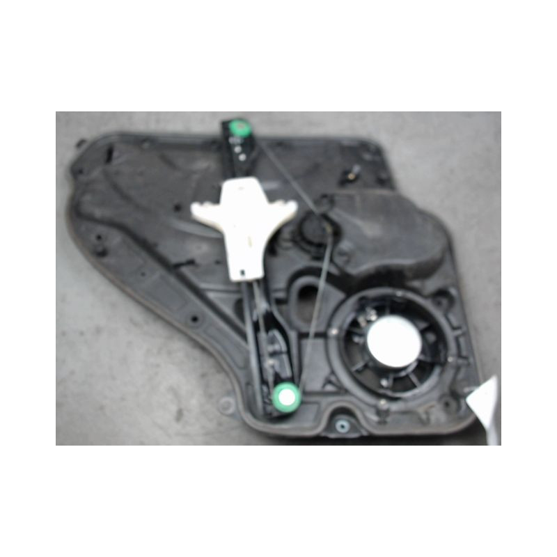 MECANISME+MOTEUR LEVE-GLACE ARRIERE DROIT VOLKSWAGEN GOLF VI 2008-