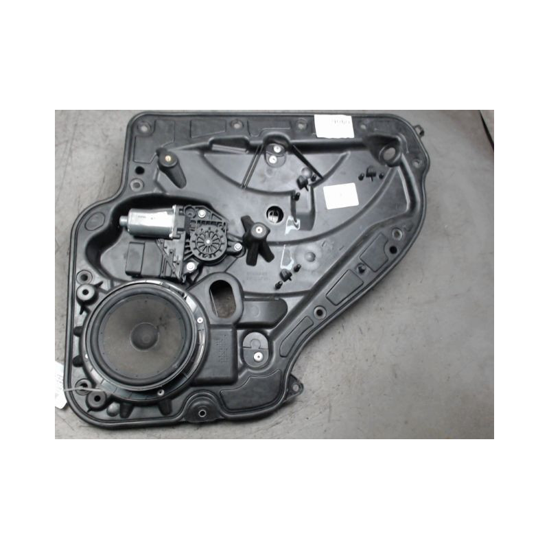 MECANISME+MOTEUR LEVE-GLACE ARRIERE DROIT VOLKSWAGEN GOLF VI 2008-