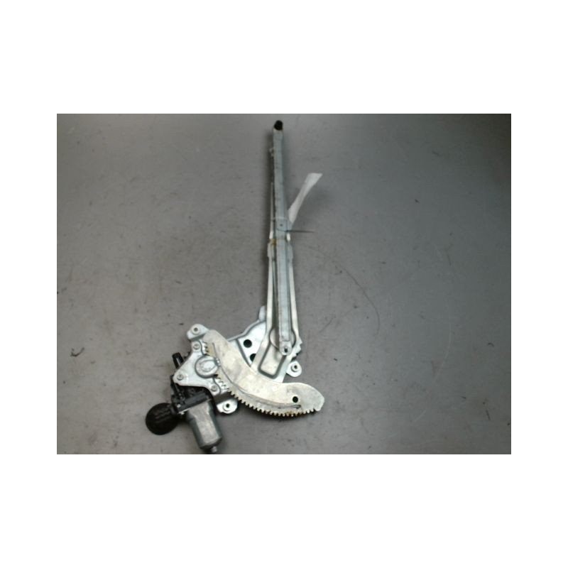 MECANISME+MOTEUR LEVE-GLACE AVANT DROIT SUZUKI SWIFT 3P