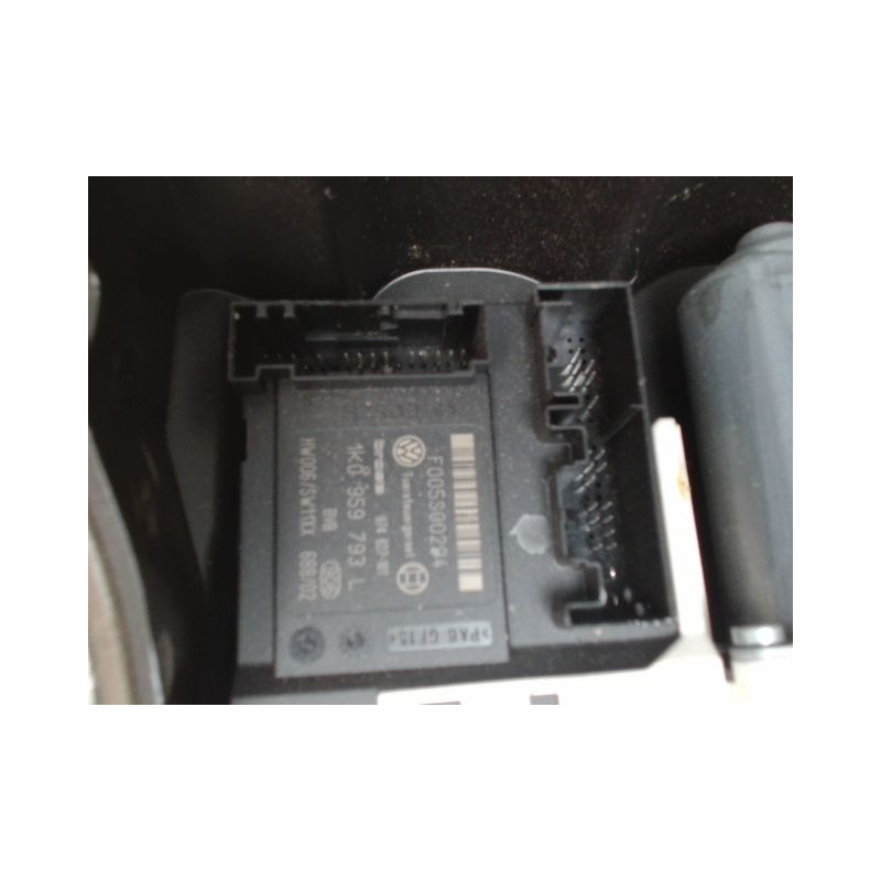 MECANISME+MOTEUR LEVE-GLACE AVANT GAUCHE SEAT LEON 2005-