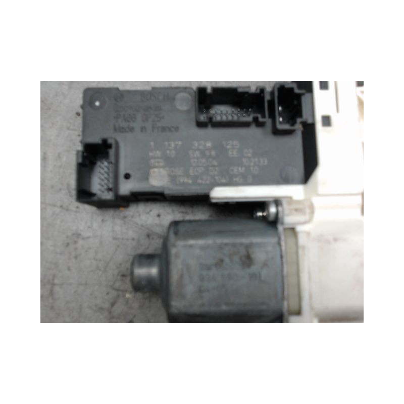 MECANISME+MOTEUR LEVE-GLACE AVANT GAUCHE PEUGEOT 407