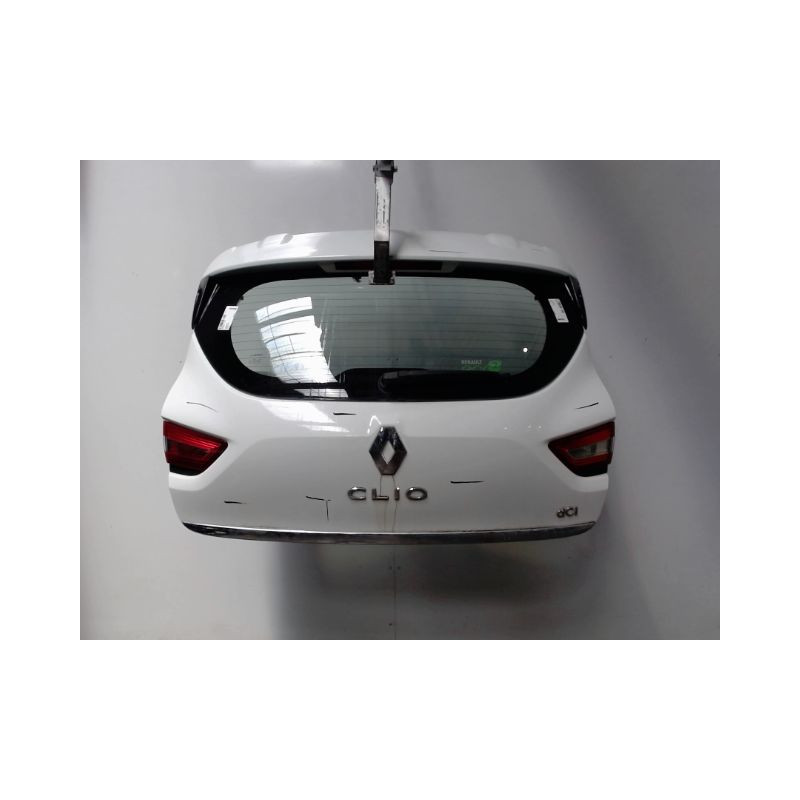 HAYON RENAULT CLIO IV