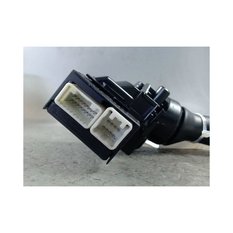 COMMANDE ESSUIE GLACE LEXUS IS 2006-