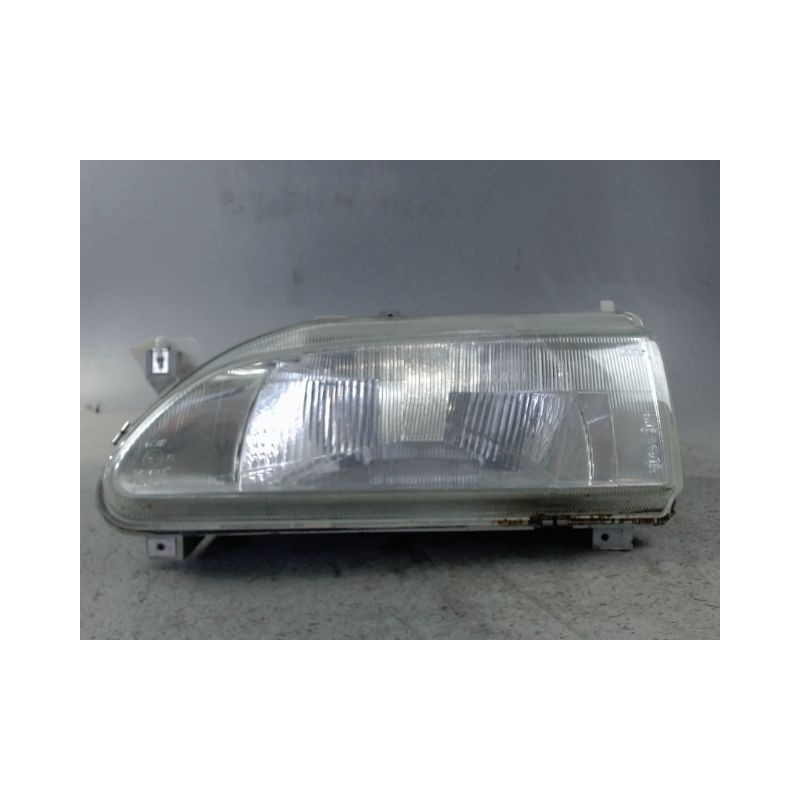 PHARE GAUCHE RENAULT 19 92-96
