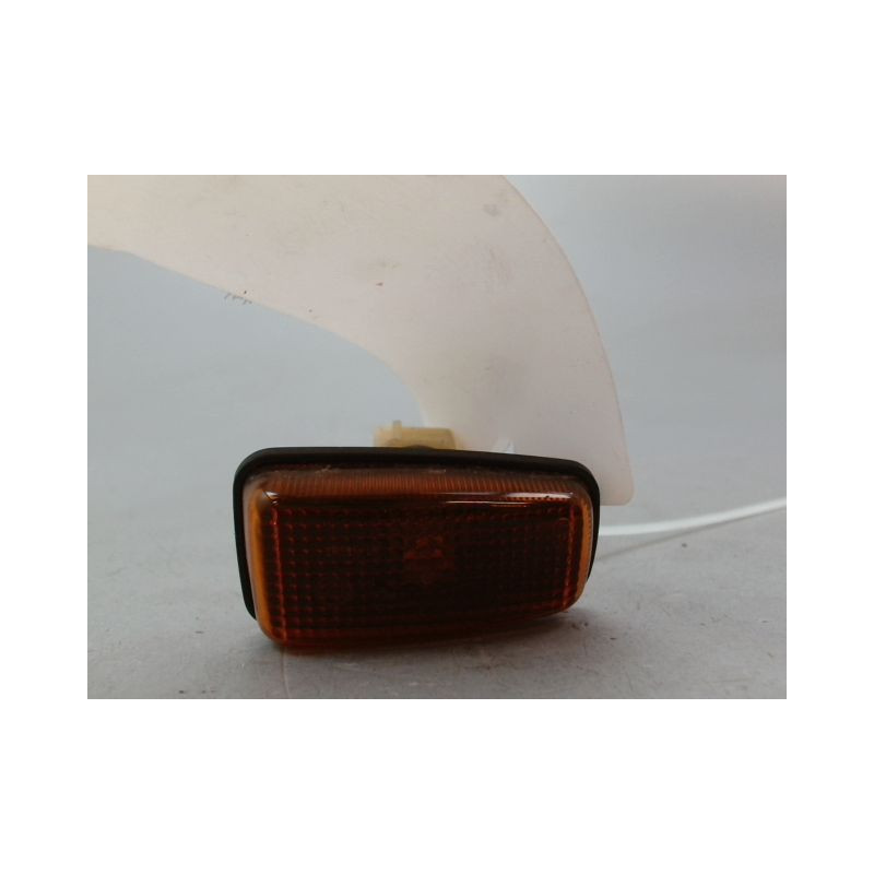 REPETITEUR AILE GAUCHE CITROEN SAXO Phase 1 1996-1999